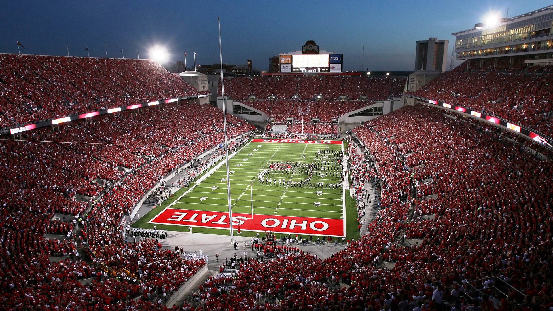 枫叶险胜北欧海盗，三笘薰在年度焦点战中接管比赛